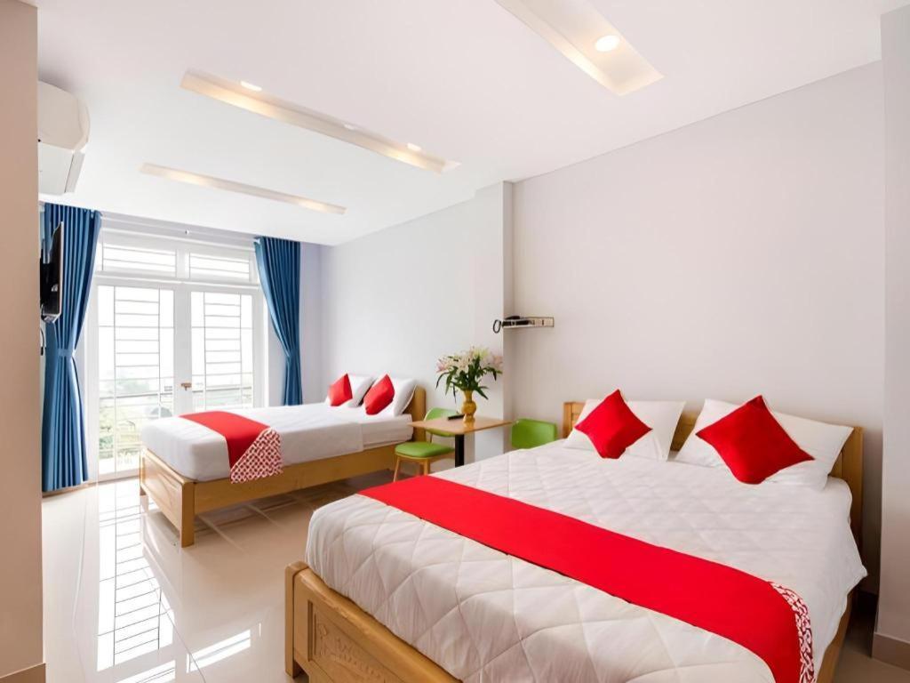 Oyo 898 Phuong Thao Hotel Nha Trang Bagian luar foto