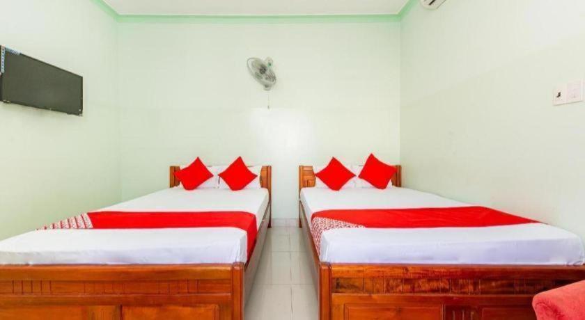 Oyo 898 Phuong Thao Hotel Nha Trang Bagian luar foto