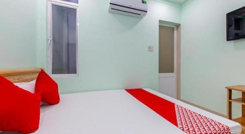 Oyo 898 Phuong Thao Hotel Nha Trang Bagian luar foto