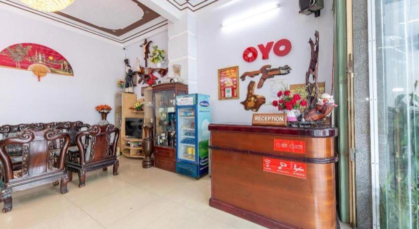 Oyo 898 Phuong Thao Hotel Nha Trang Bagian luar foto