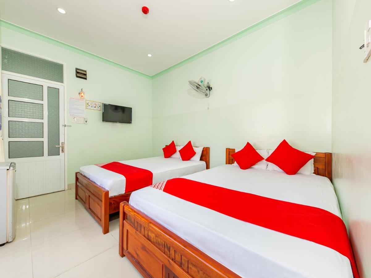 Oyo 898 Phuong Thao Hotel Nha Trang Bagian luar foto
